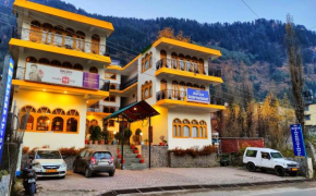 Surya International Hotel Manali near Mall Road